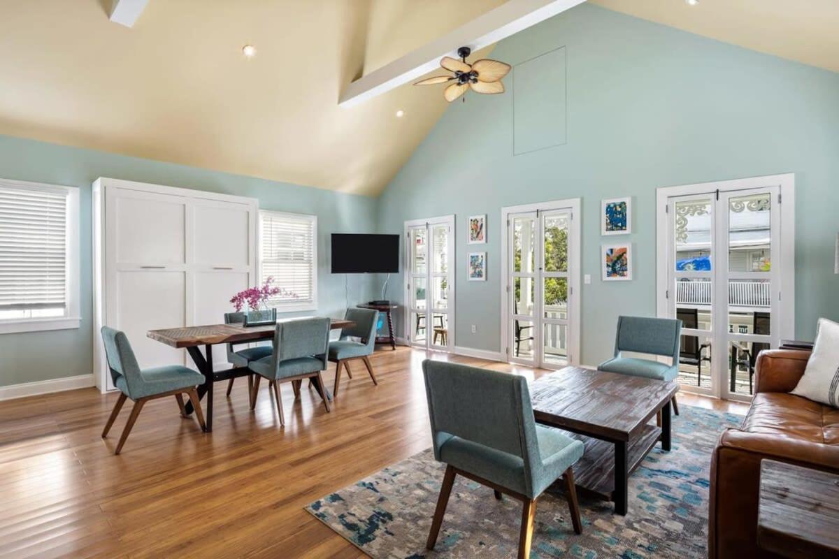 Sky Suite On Duval Key West Exterior photo