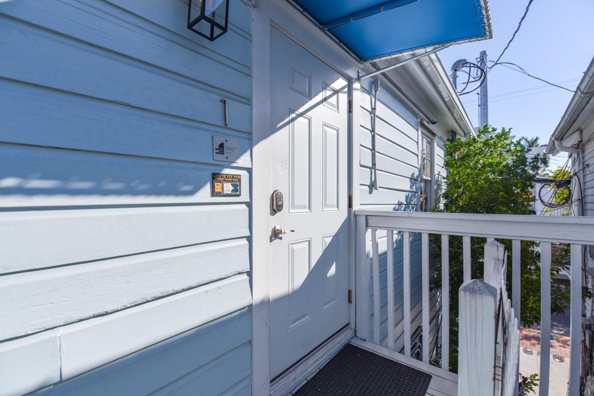 Sky Suite On Duval Key West Exterior photo